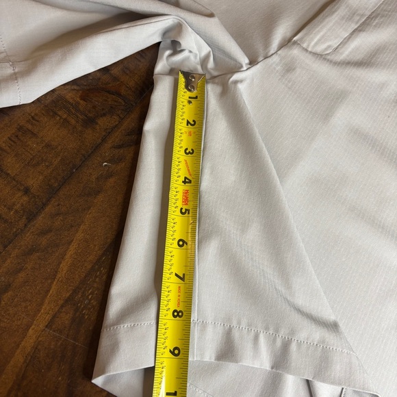 Greg Norman Gray New Classic Stretch Shorts Size 40 - Picture 12 of 12